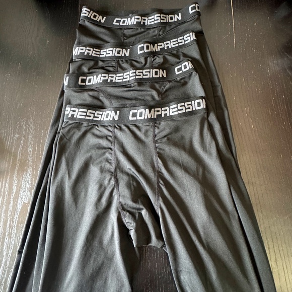 Compression Other - 4 Men black compression pants size small